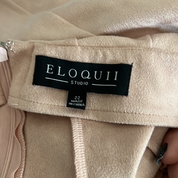 Eloquii Studio Plus Size Light Pink Faux Suede Skirt - Picture 4 of 6